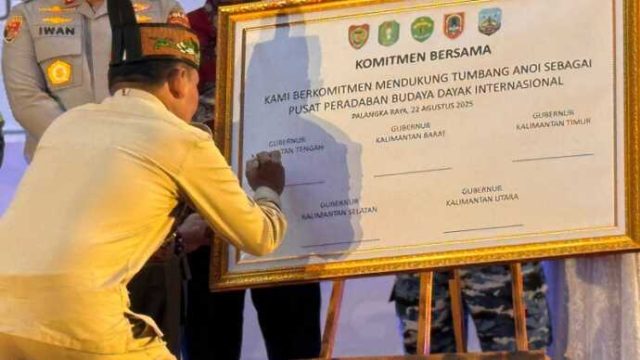 gubernur tumbang anoi