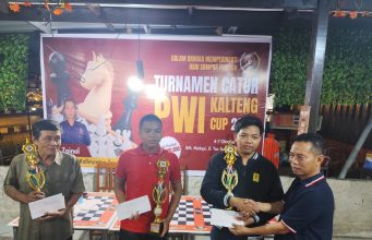 108 Pecatur Ikuti Turnamen Catur PWI Kalteng Cup 2025 di Palangka Raya catur pwi kalteng
