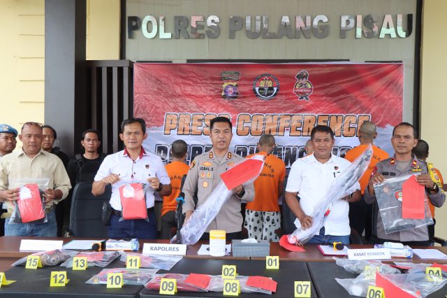 hkm pulang pisau