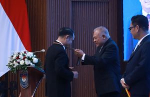 Perkuat Kapasitas Kepemimpinan, Fairid Naparin Resmi Tamat dari Lemhannas Fairid Naparin