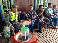 Babinsa Koramil Tewah Jalin Kedekatan dengan Warga Lewat Komsos di Desa Binaan komsos