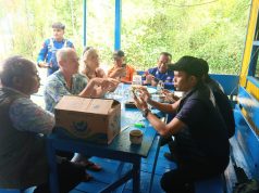 Ekspedisi Terhenti, Yacht Turis Belgia Kandas Usai Menabrak Bangkai Kapal di Satiruk turis belgia